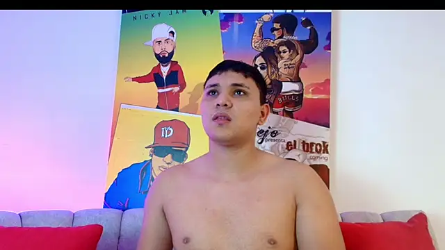 couple lovelyds online show from 02/25/26, 08:40