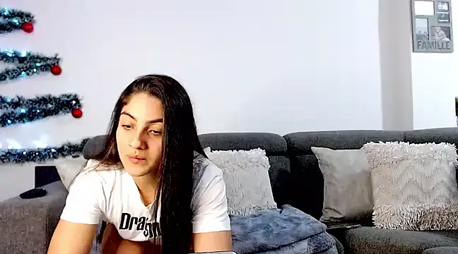 sweet sara2 online show from 12/22/24, 11:20