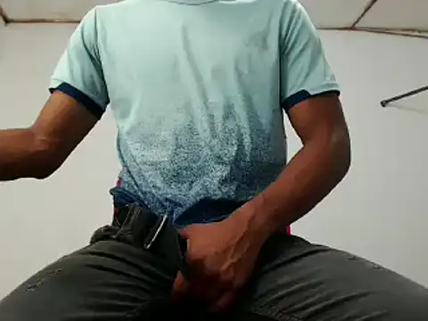 Snapshot of fernandez_latinblackk chatting on 01/09/25, 05:02 fernandez latinblackk online show from 01/09/25, 05:02