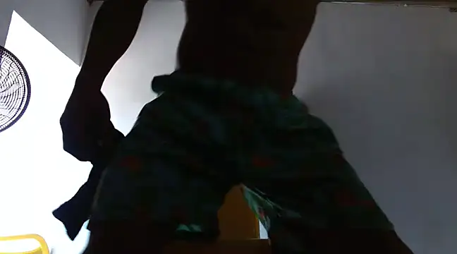 Snapshot of fernandez_latinblackk chatting on 03/12/25, 07:17 fernandez latinblackk online show from 03/12/25, 07:17