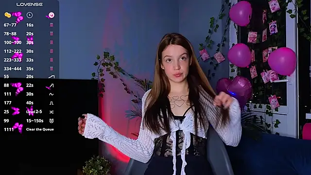 Snapshot of Sweet_Evva chatting on 02/16/25, 05:26 Sweet Evva online show from 02/16/25, 05:26