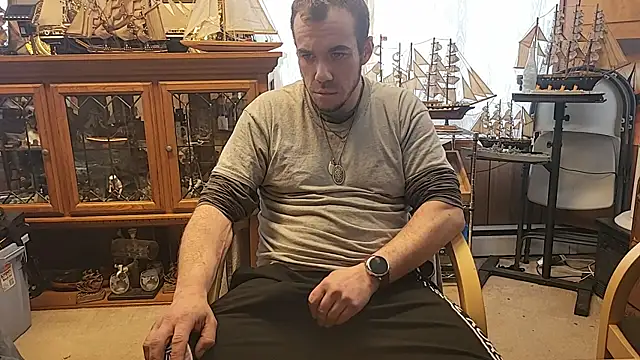 Snapshot of ScubaStevex chatting on 03/04/26, 05:19 ScubaStevex online show from 03/04/26, 05:19