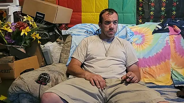 Snapshot of ScubaStevex chatting on 06/03/26, 04:45 ScubaStevex online show from 06/03/26, 04:45