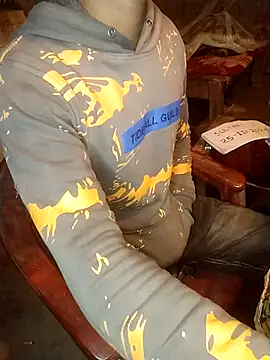 Snapshot of cutetaraaarhjn chatting on 12/02/24, 05:26 cutetaraaarhjn online show from 12/02/24, 05:26