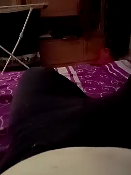 ich411983 online show from 10/19/25, 07:47