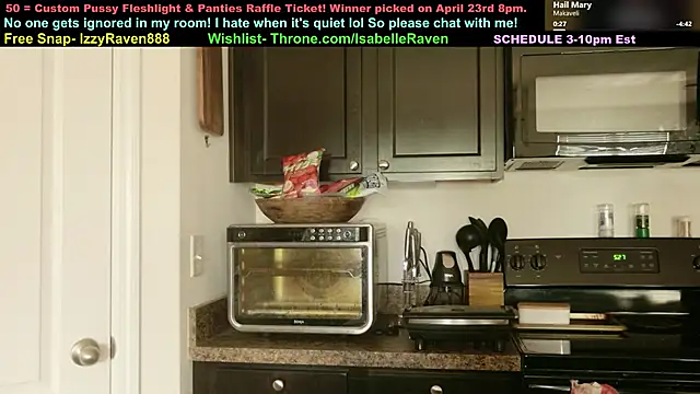 Snapshot of IsabelleRaven chatting on 04/20/26, 09:27 IsabelleRaven online show from 04/20/26, 09:27