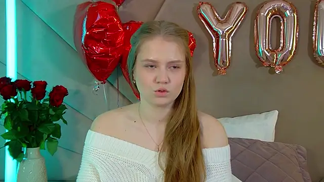 SelinSwarovski online show from 02/16/26, 04:47