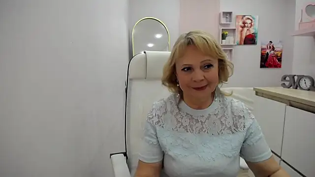 Milla Cutie18 online show from 04/01/26, 05:08