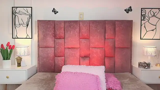 NicolMiller4 online show from 01/15/26, 02:38