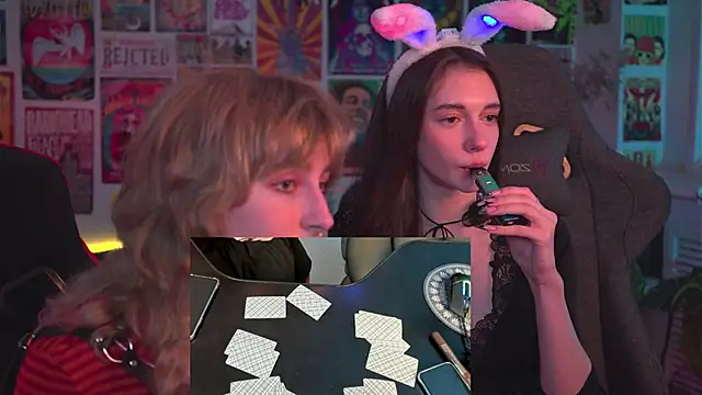 Snapshot of LuxRayi chatting on 12/20/24, 12:49 LuxRayi online show from 12/20/24, 12:49