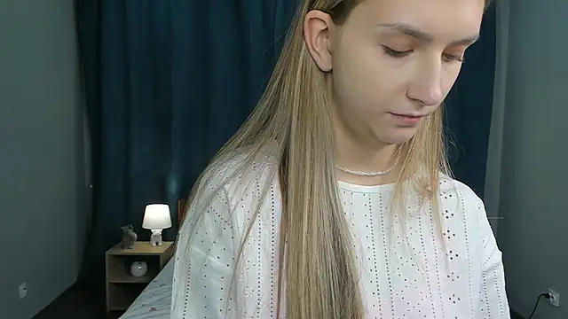 Snapshot of MayBennett chatting on 12/28/24, 09:08 MayBennett online show from 12/28/24, 09:08