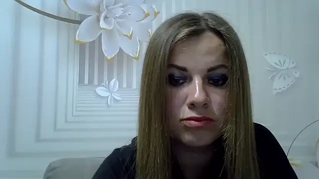 Snapshot of TinaFun4u chatting on 04/08/26, 08:09 TinaFun4u online show from 04/08/26, 08:09