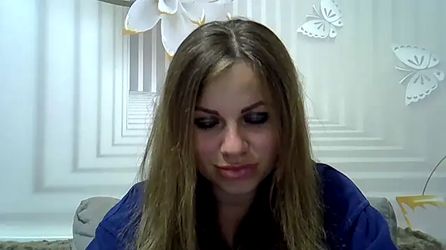 Snapshot of TinaFun4u chatting on 04/15/26, 07:21 TinaFun4u online show from 04/15/26, 07:21