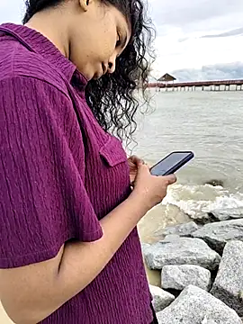 LoganGovi online show from 10/20/25, 09:32