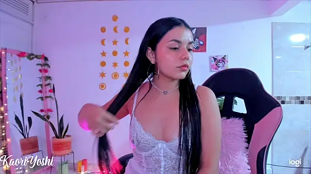 Snapshot of Kaoriyoshii chatting on 09/21/25, 10:11 Kaoriyoshii online show from 09/21/25, 10:11