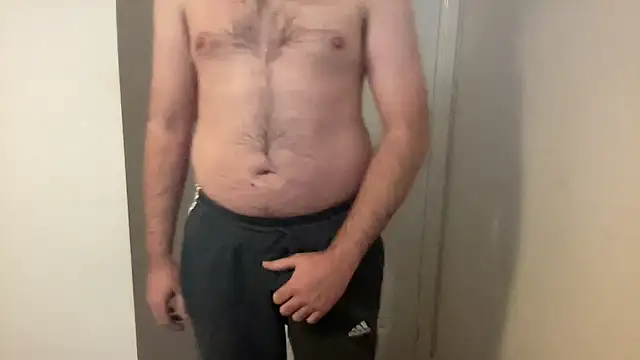 Snapshot of BigCockEnergy chatting on 12/04/24, 02:26 BigCockEnergy online show from 12/04/24, 02:26