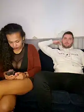 Snapshot of MK_34C chatting on 03/08/25, 04:28 MK 34C online show from 03/08/25, 04:28