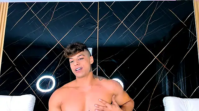 Owen Muzcle online show from 09/20/25, 01:28