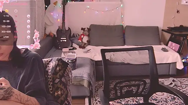 Snapshot of KatiKate chatting on 02/27/25, 12:34 KatiKate online show from 02/27/25, 12:34