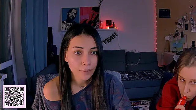 Snapshot of KatiKate chatting on 02/09/26, 04:00 KatiKate online show from 02/09/26, 04:00