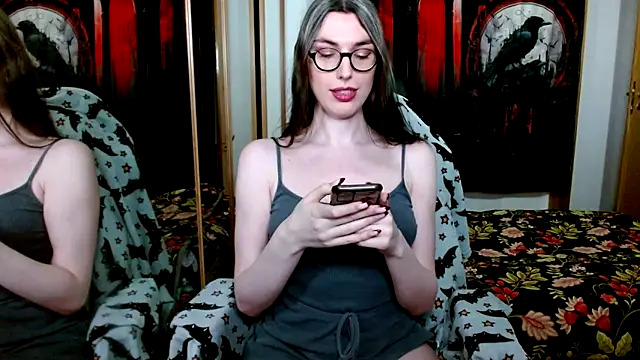 bluerose00 online show from 09/11/25, 06:52