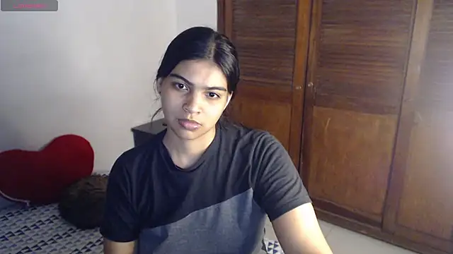 Pocahontas Princess  online show from 10/25/25, 05:37