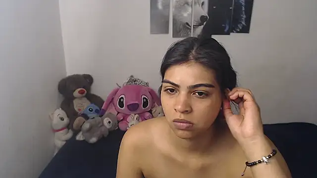Snapshot of Pocahontas_Princess_ chatting on 03/19/26, 06:01 Pocahontas Princess online show from 03/19/26, 06:01