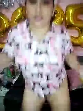 Snapshot of Marilin_Jessie chatting on 01/01/25, 05:54 Marilin Jessie online show from 01/01/25, 05:54