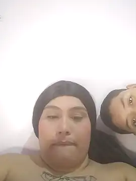 Snapshot of Marilin_Jessie chatting on 09/16/25, 03:29 Marilin Jessie online show from 09/16/25, 03:29