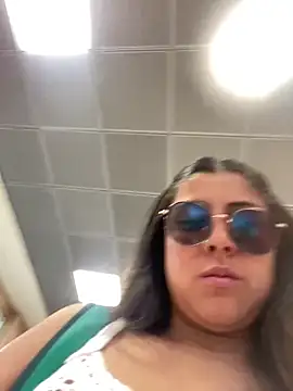 Snapshot of girl_anni chatting on 02/03/25, 06:07 girl anni online show from 02/03/25, 06:07