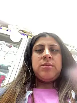 Snapshot of girl_anni chatting on 02/12/25, 08:07 girl anni online show from 02/12/25, 08:07