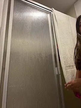 Snapshot of girl_anni chatting on 02/20/25, 02:57 girl anni online show from 02/20/25, 02:57