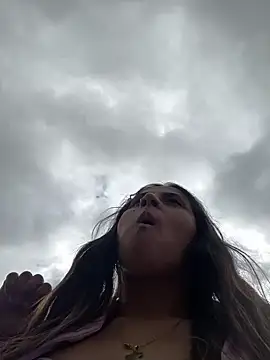 Snapshot of girl_anni chatting on 03/20/25, 09:13 girl anni online show from 03/20/25, 09:13