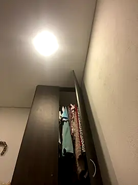 Snapshot of girl_anni chatting on 09/30/25, 10:31 girl anni online show from 09/30/25, 10:31