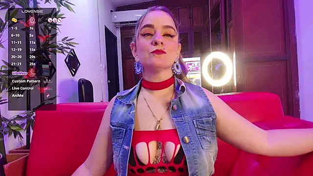 GinnaGrace online show from 01/21/25, 12:39