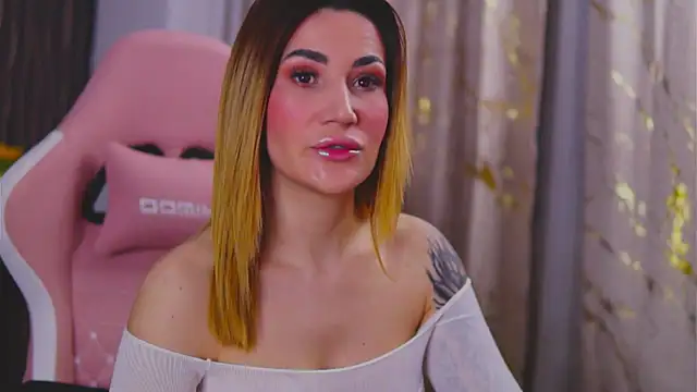 KimSkyex online show from 02/17/25, 10:36