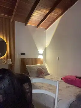 Snapshot of Blancanievess chatting on 04/22/26, 03:53 Blancanievess online show from 04/22/26, 03:53