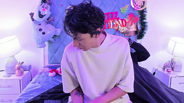 Snapshot of Katherin_jupiter chatting on 12/19/24, 09:07 Katherin jupiter online show from 12/19/24, 09:07