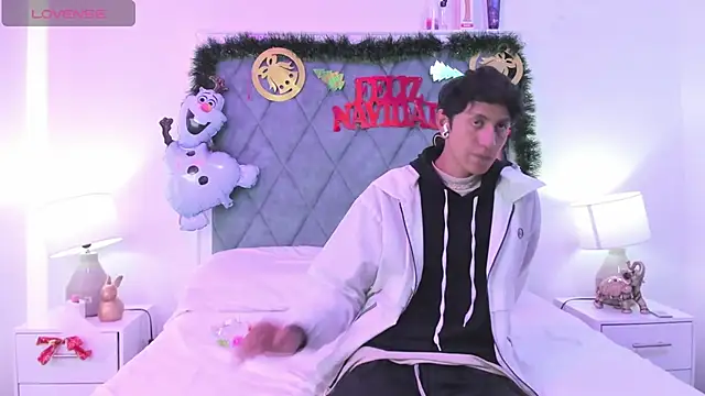 Snapshot of Katherin_jupiter chatting on 12/28/24, 07:54 Katherin jupiter online show from 12/28/24, 07:54