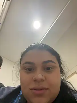 alissonfernandez  online show from 01/08/25, 04:34