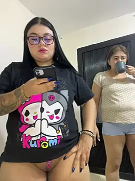 Snapshot of alissonfernandez_ chatting on 04/22/26, 11:12 alissonfernandez online show from 04/22/26, 11:12