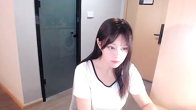 puppy-mango online show from 12/04/24, 09:07