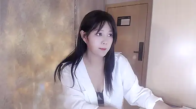 puppy-mango online show from 12/12/24, 08:36