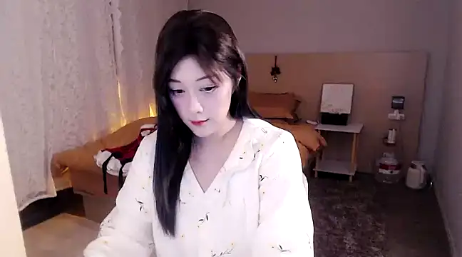 puppy-mango online show from 12/24/24, 02:33