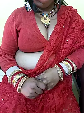 Snapshot of Simran-Kudi chatting on 01/04/25, 01:42 Simran-Kudi online show from 01/04/25, 01:42