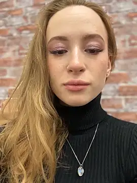  AngelMoon  online show from 10/17/25, 03:42