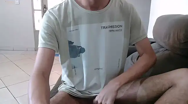 Snapshot of brockloe chatting on 02/03/25, 05:24 brockloe online show from 02/03/25, 05:24