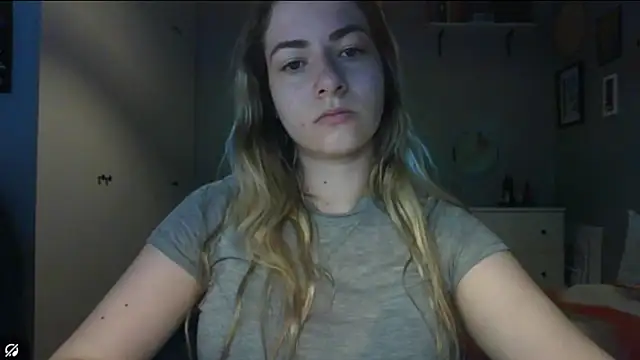 Snapshot of ROSIEx_sweet chatting on 07/16/26, 06:52 ROSIEx sweet online show from 07/16/26, 06:52