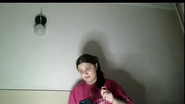 Snapshot of kila_lo chatting on 11/24/25, 08:19 kila lo online show from 11/24/25, 08:19