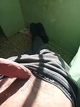 MrTamburine22 online show from 11/28/25, 11:57